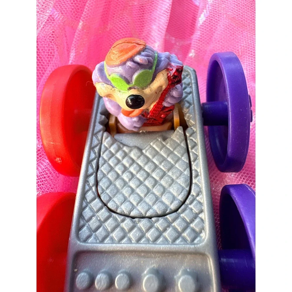 Vintage 1990 Warner Bros Looney Tunes Porky Pig Burger Taz Grill Flip Toy Car